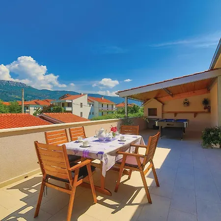 Kastel Stafilic With Sea View 02 Kastela